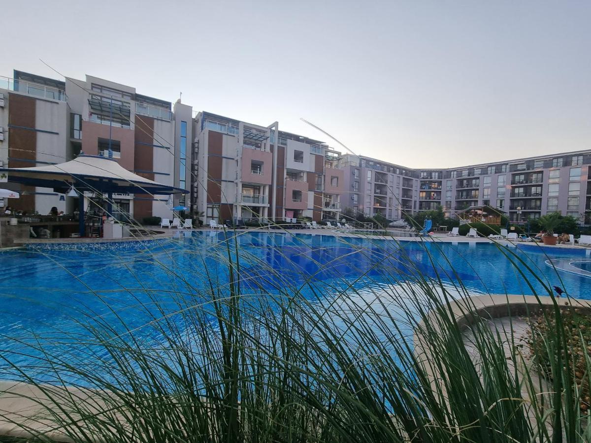 Studio Apartment With Balcony 300M From Beach Sluneční pobřeží Exteriér fotografie